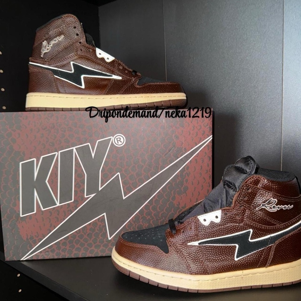 Kiy Studios High “PIGSKIN” Men Size 7